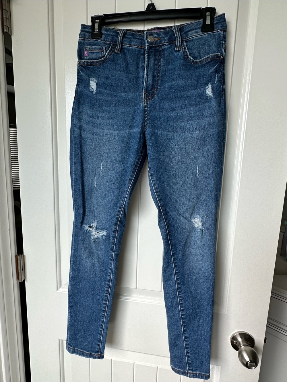 Love Women's Blue Distressed Skinny Jeans